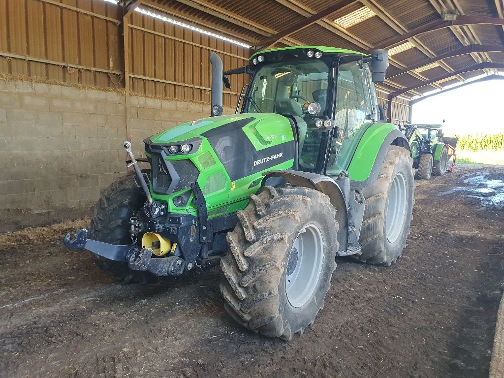 Traktor van het type Deutz-Fahr 6165 RCS  (B), Gebrauchtmaschine in CIVENS (Foto 1)