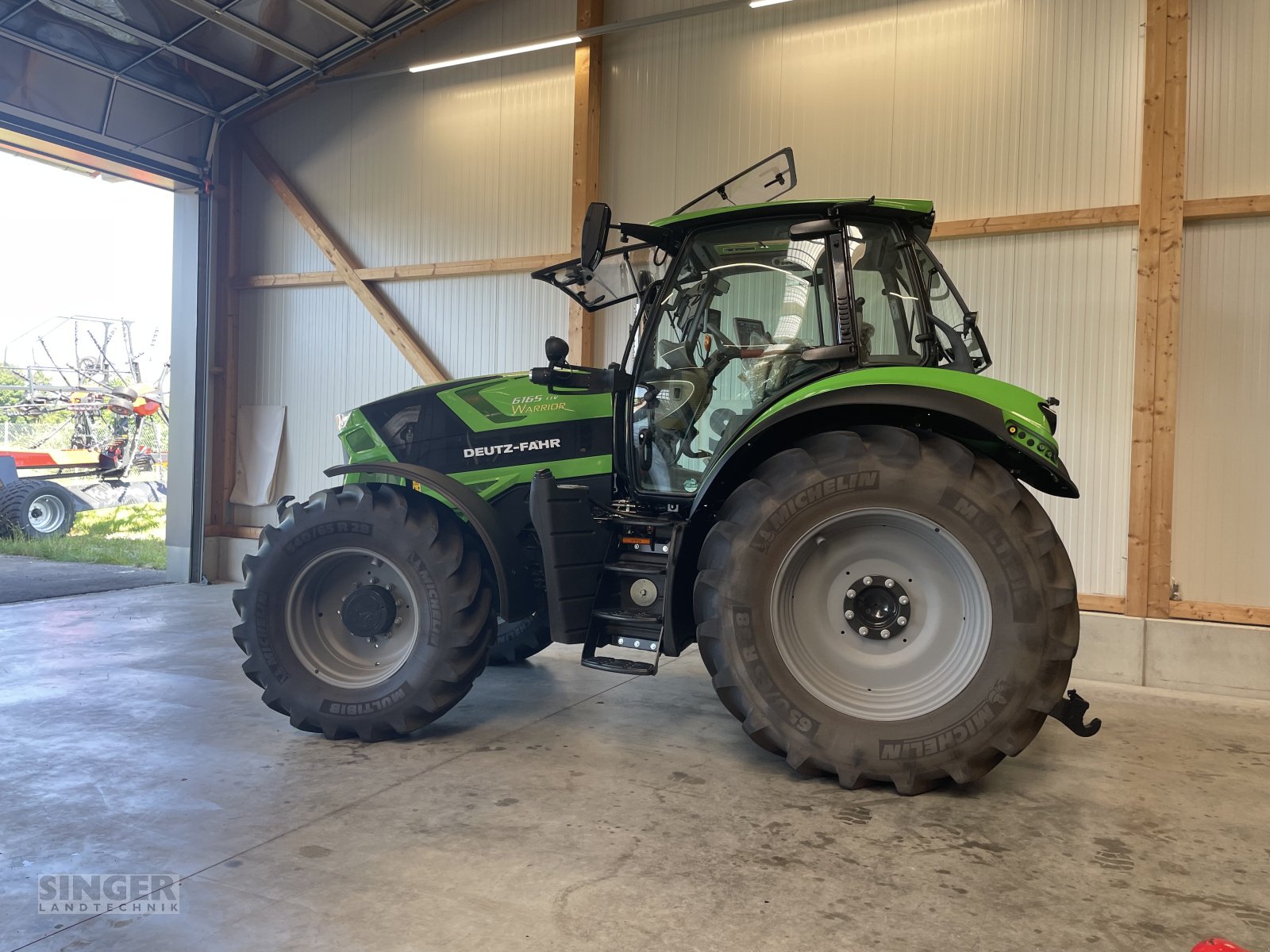 Traktor typu Deutz-Fahr 6165 TTV Agrotron WARRIOR, Neumaschine w Ebenhofen (Zdjęcie 7)