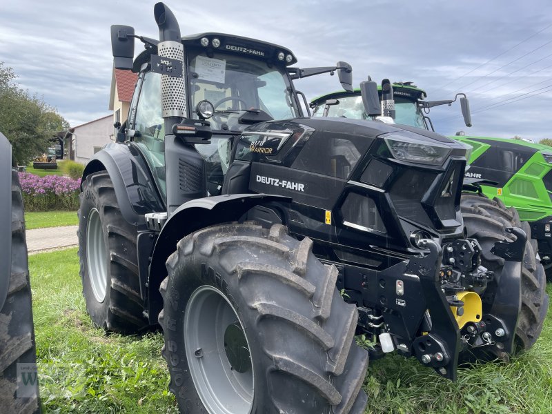 Traktor of the type Deutz-Fahr 6170 "Ernteschlussverkauf", Neumaschine in Thalmässing