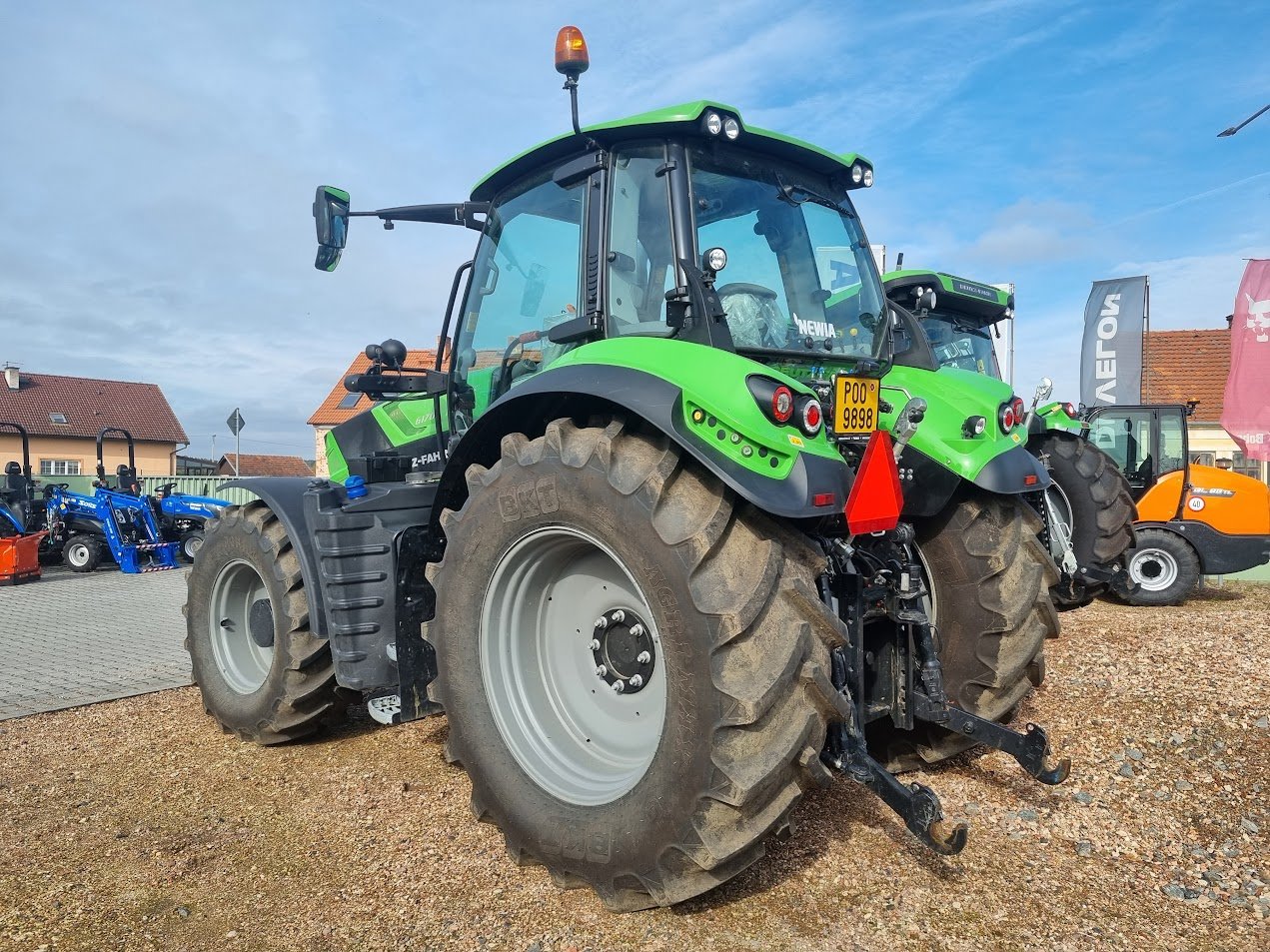 Traktor van het type Deutz-Fahr 6170, Gebrauchtmaschine in Stankov (Foto 4)