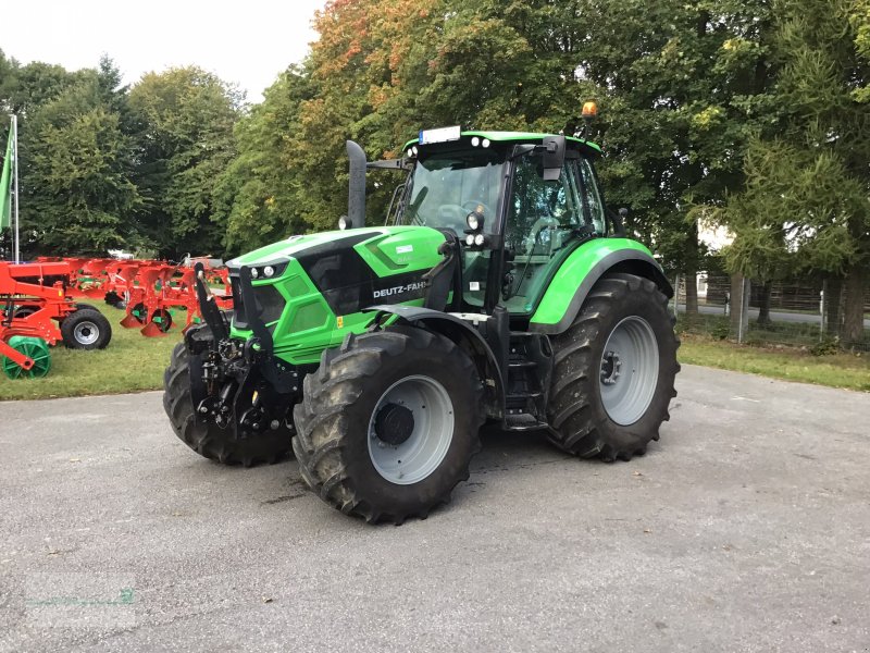 Traktor типа Deutz-Fahr 6175 RC-Shift, Gebrauchtmaschine в Marsberg