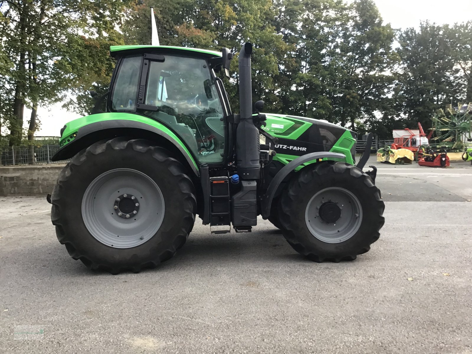 Traktor типа Deutz-Fahr 6175 RC-Shift, Gebrauchtmaschine в Marsberg (Фотография 5)