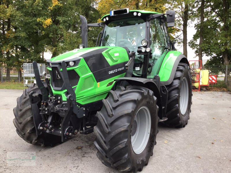 Traktor типа Deutz-Fahr 6175 RC-Shift, Gebrauchtmaschine в Marsberg