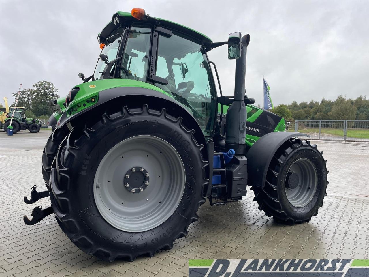 Traktor typu Deutz-Fahr 6175 RCShift, Gebrauchtmaschine w Neuenhaus (Zdjęcie 4)