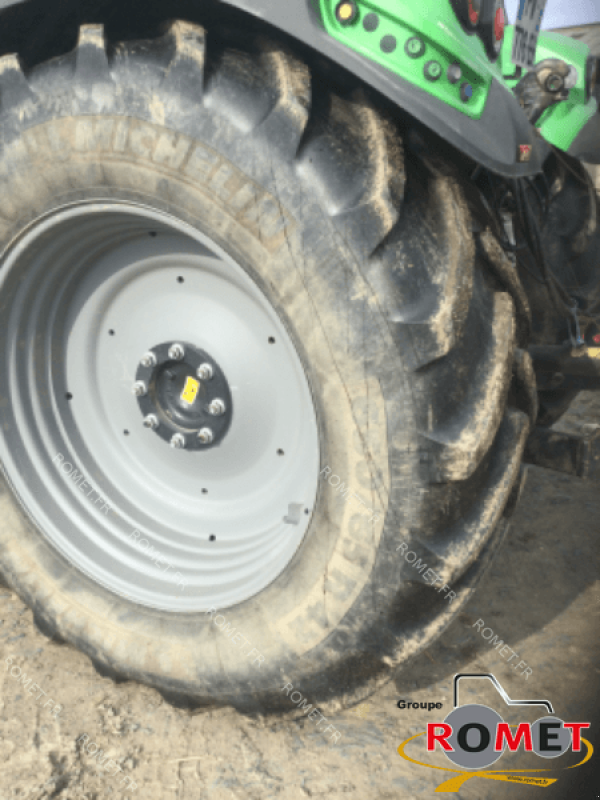 Traktor du type Deutz-Fahr 6175AGROTRONTTV, Gebrauchtmaschine en Gennes sur glaize (Photo 9)