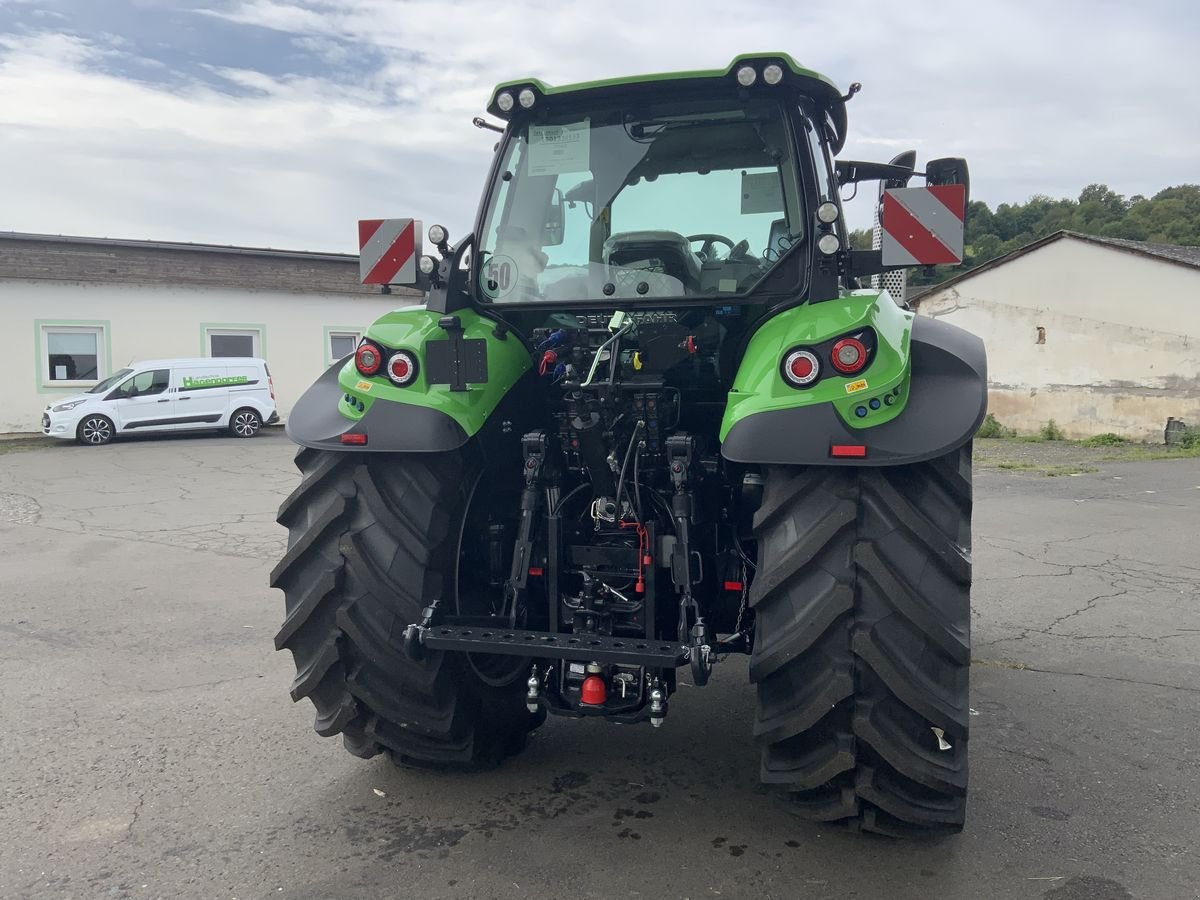 Traktor des Typs Deutz-Fahr 6175TTV WARRIOR, Neumaschine in Bad Gleichenberg (Bild 12)