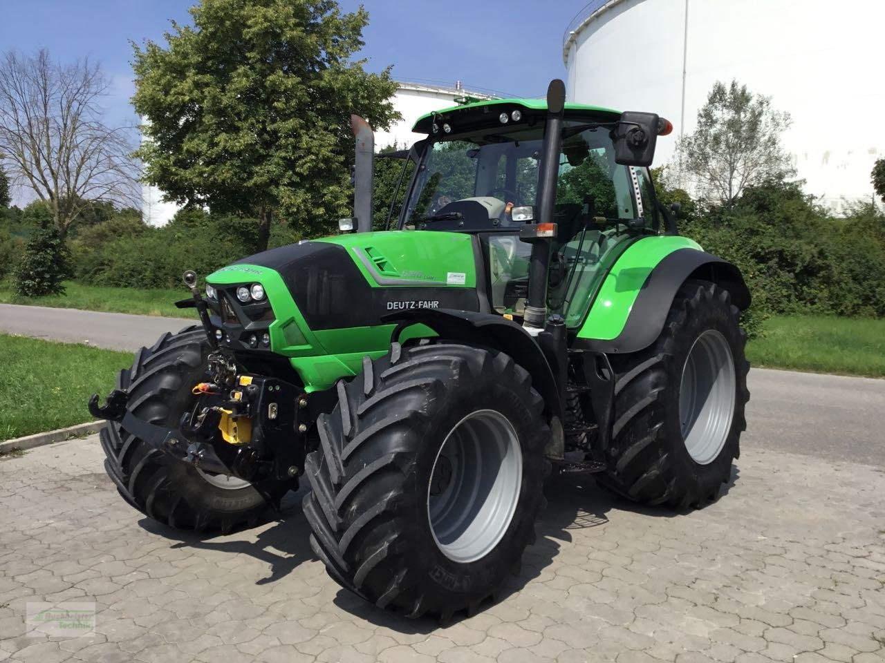 Traktor от тип Deutz-Fahr 6180 C-Shift Starfire 6000, Gebrauchtmaschine в Nordstemmen (Снимка 2)