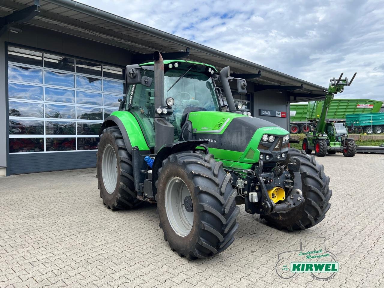 Traktor типа Deutz-Fahr 6180 TTV, Gebrauchtmaschine в Blankenheim (Фотография 1)