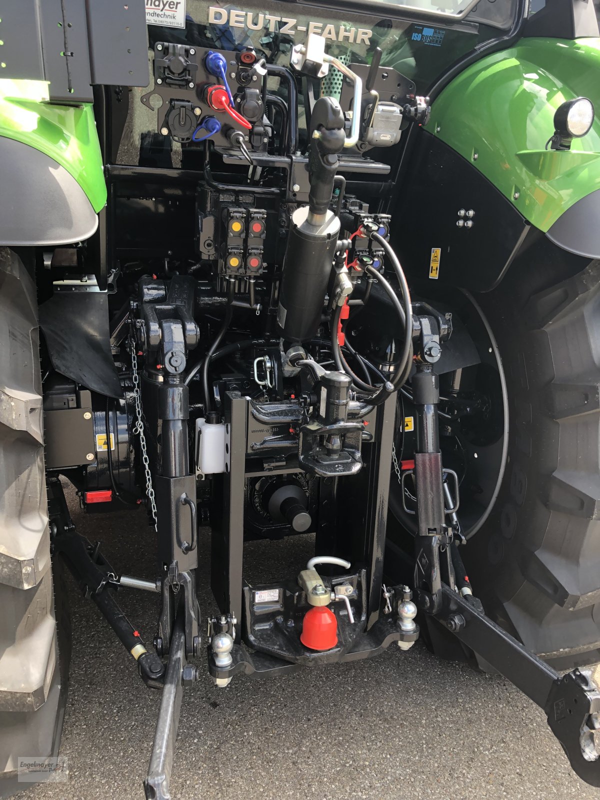 Traktor van het type Deutz-Fahr 6180 TTV, Neumaschine in Altusried-Kimratshofen (Foto 5)