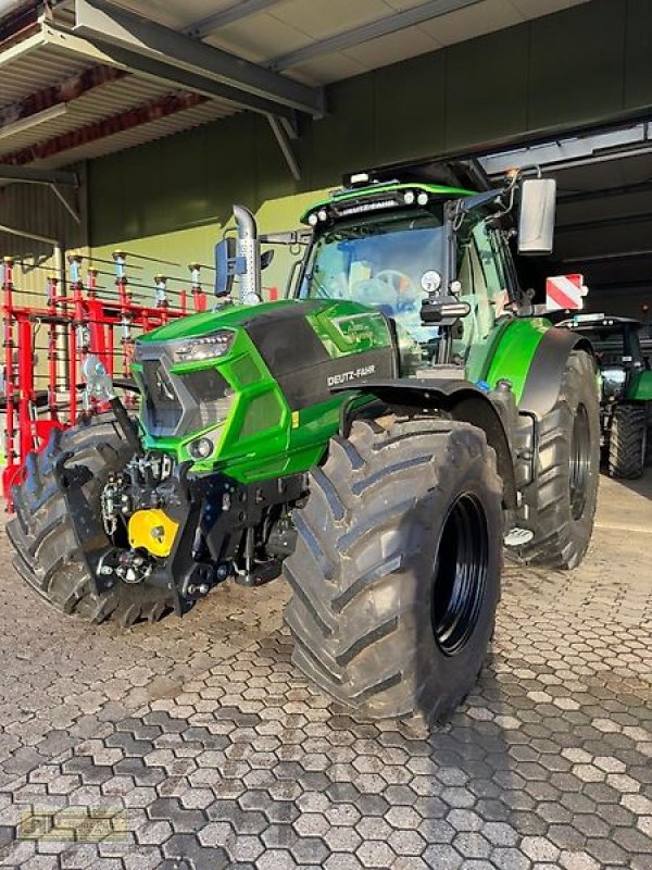 Traktor of the type Deutz-Fahr 6180 TTV, Neumaschine in Zülpich (Picture 2)