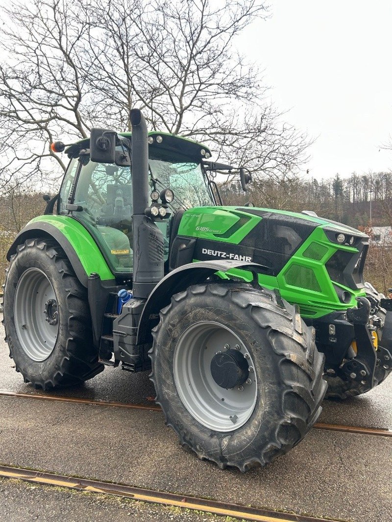 Traktor типа Deutz-Fahr 6185 RC SHIFT, Gebrauchtmaschine в Schaffhausen (Фотография 3)