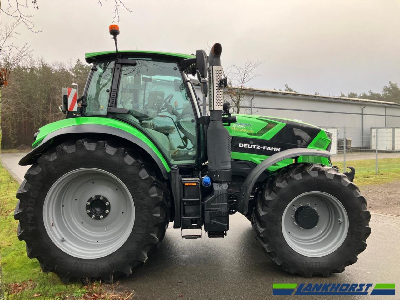 Traktor des Typs Deutz-Fahr 6185 TTV / Green Warrior, Gebrauchtmaschine in Friesoythe / Thüle (Bild 2)