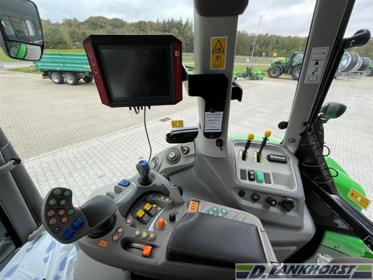 Traktor typu Deutz-Fahr 6185 TTV / HD, Gebrauchtmaschine w Neuenhaus (Zdjęcie 16)