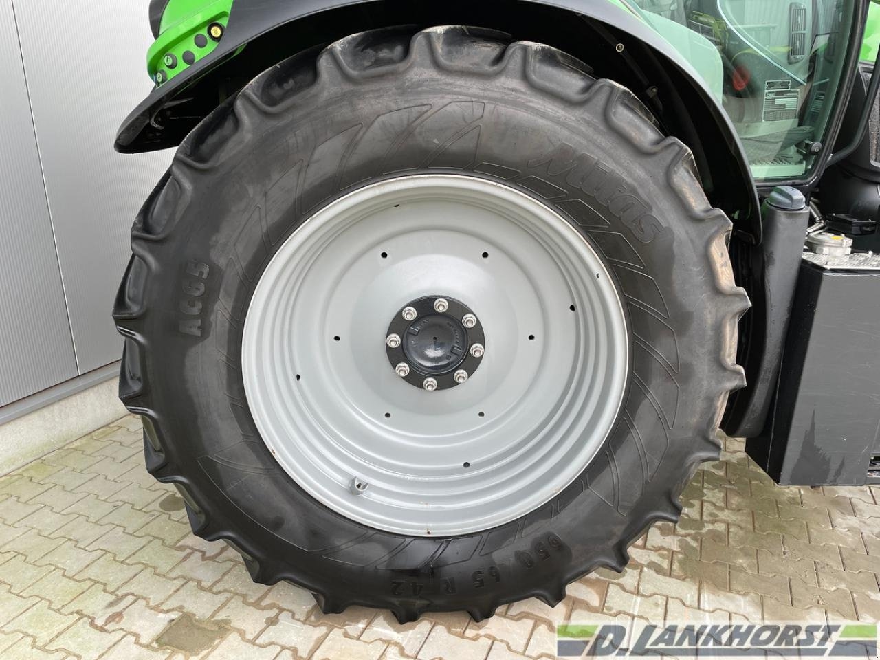 Traktor typu Deutz-Fahr 6185 TTV, Gebrauchtmaschine w Neuenhaus (Zdjęcie 16)