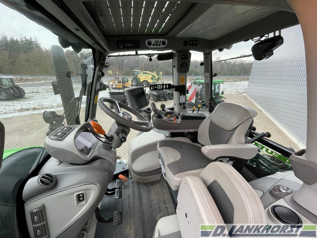 Traktor Türe ait Deutz-Fahr 6190 RCshift, Gebrauchtmaschine içinde Neuenkirchen / Bramsche (resim 12)