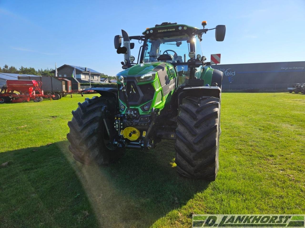 Traktor of the type Deutz-Fahr 6190 TTV J-Green War, Gebrauchtmaschine in Neuenhaus (Picture 2)