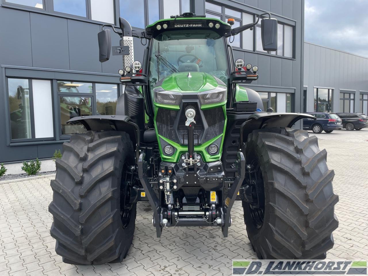 Traktor of the type Deutz-Fahr 6190 TTV J-Green-Warrior, Neumaschine in Neuenhaus (Picture 2)