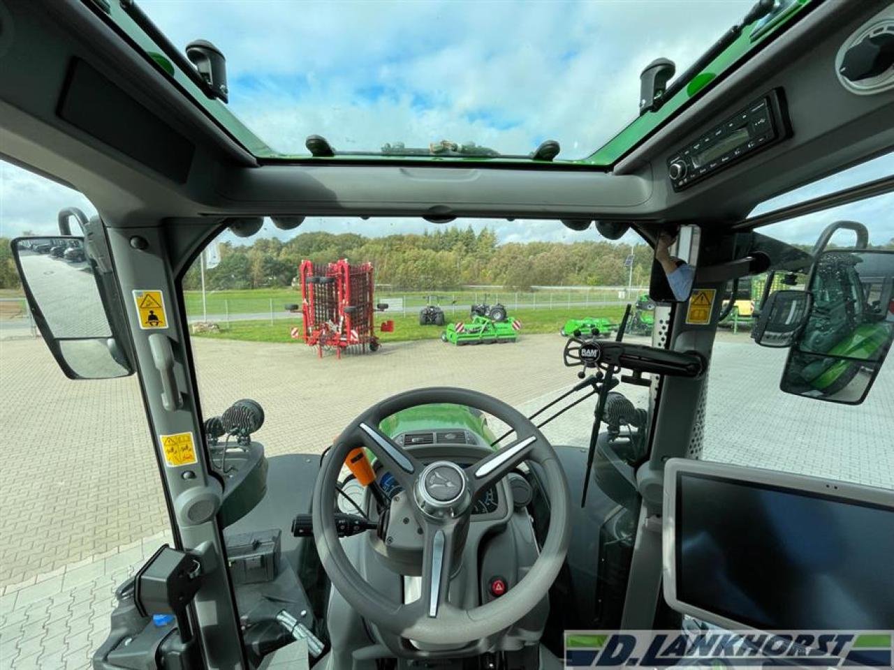 Traktor of the type Deutz-Fahr 6190 TTV J-Green-Warrior, Neumaschine in Neuenhaus (Picture 11)