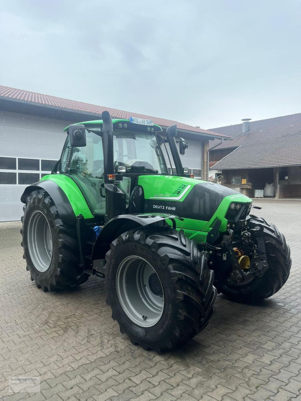 Traktor Türe ait Deutz-Fahr 6210 CSHIFT AGROTRON, Gebrauchtmaschine içinde Unterdietfurt (resim 1)