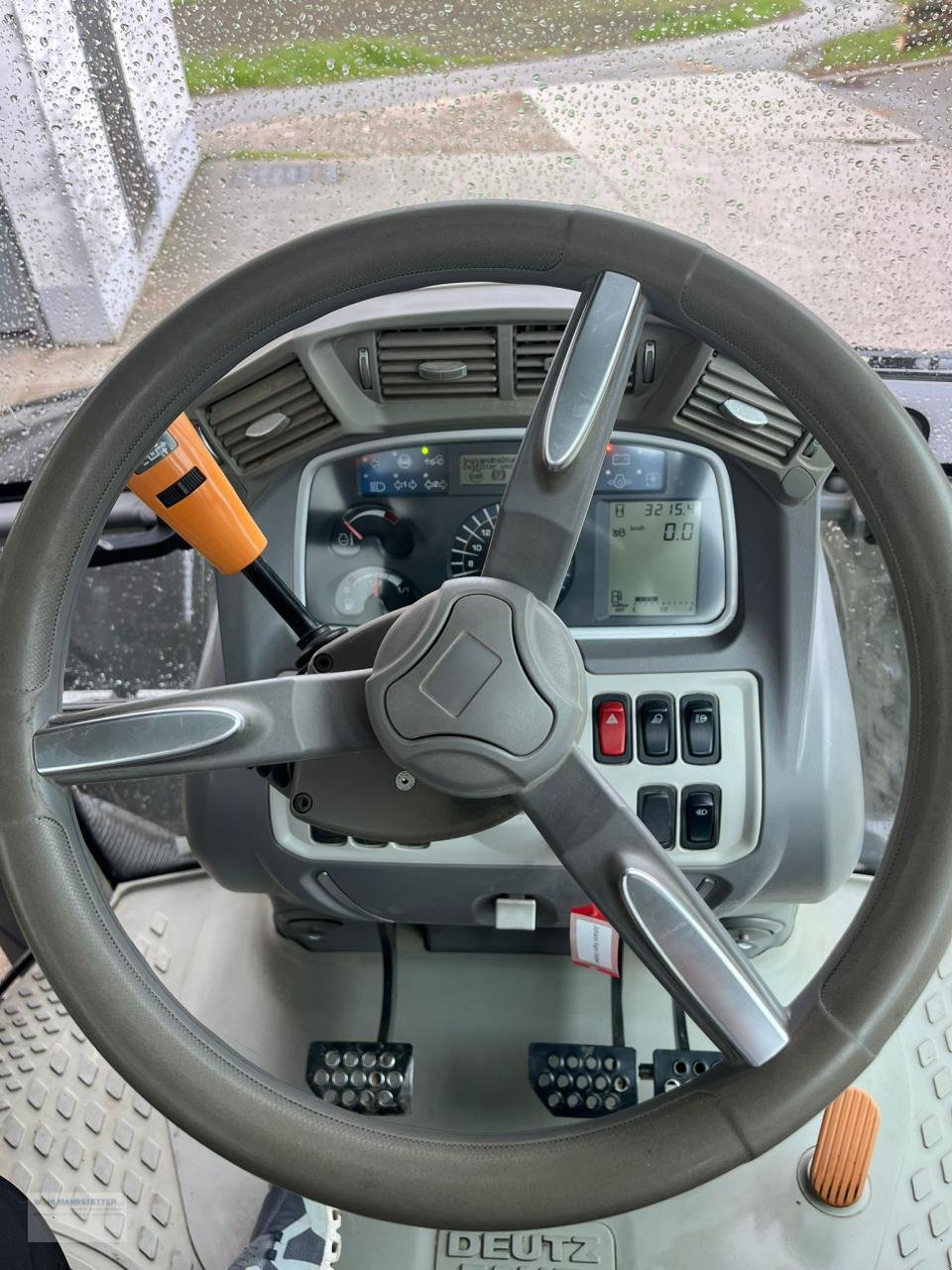 Traktor tip Deutz-Fahr 6210 CSHIFT AGROTRON, Gebrauchtmaschine in Unterdietfurt (Poză 8)