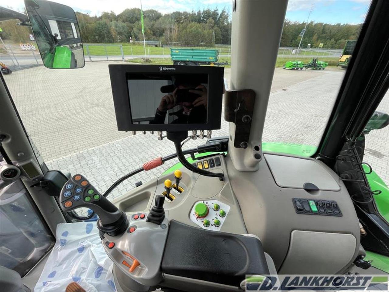 Traktor van het type Deutz-Fahr 6210 CShift, Gebrauchtmaschine in Neuenhaus (Foto 13)