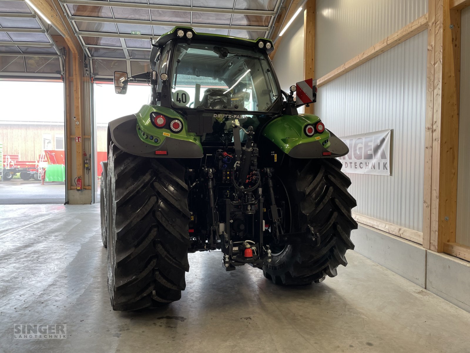 Traktor of the type Deutz-Fahr 6210 TTV Agrotron, Neumaschine in Ebenhofen (Picture 7)