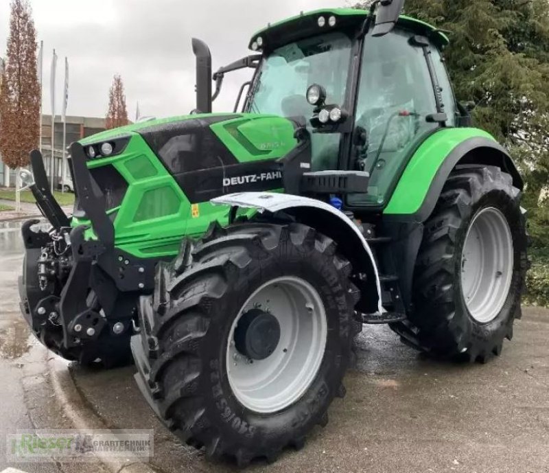 Traktor от тип Deutz-Fahr 6210 TTV "Ausstellungsmaschine, neuestes Model, höchster Fahrkomfort, neuestes Getriebeausführung", Neumaschine в Nördlingen (Снимка 7)