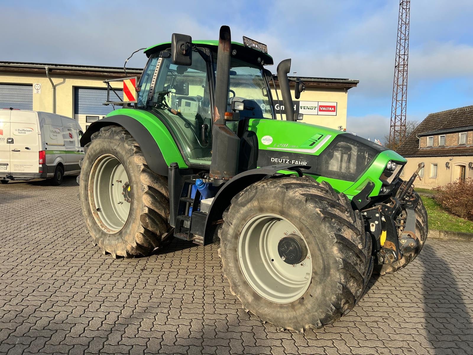 Traktor del tipo Deutz-Fahr 6210 TTV Serie, Gebrauchtmaschine en Thürkow (Imagen 1)