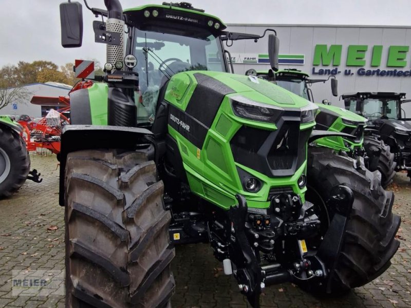 Traktor of the type Deutz-Fahr 6210 TTV Warrior, Neumaschine in Delbrück (Picture 1)