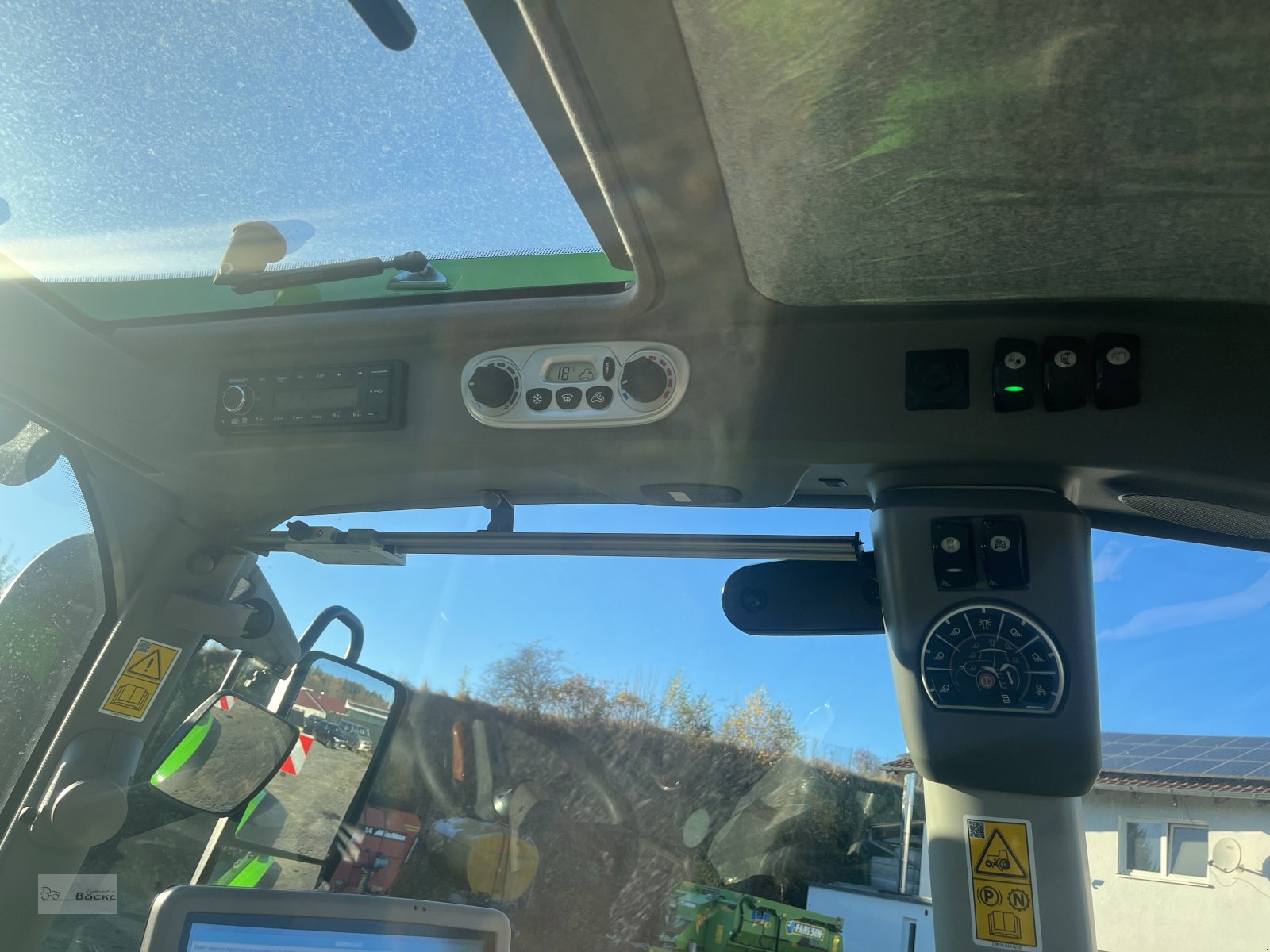 Traktor tip Deutz-Fahr 6210 TTV, Gebrauchtmaschine in Erbendorf (Poză 12)