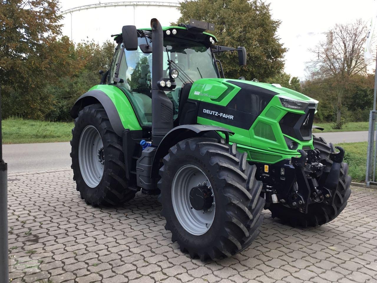 Traktor typu Deutz-Fahr 6215 R-Cshift, Gebrauchtmaschine v Nordstemmen (Obrázek 2)