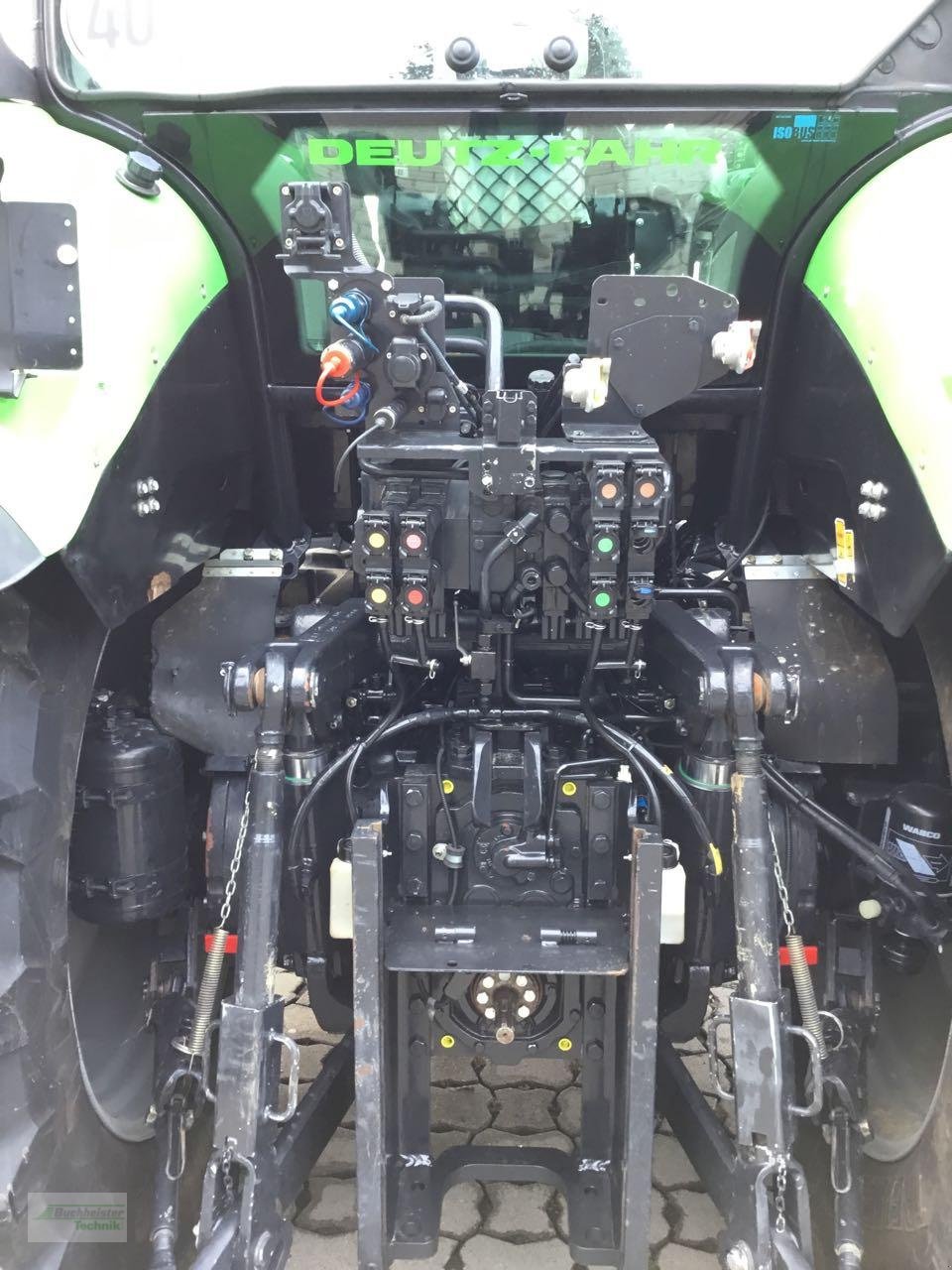 Traktor typu Deutz-Fahr 6215 R-Cshift, Gebrauchtmaschine w Nordstemmen (Zdjęcie 5)