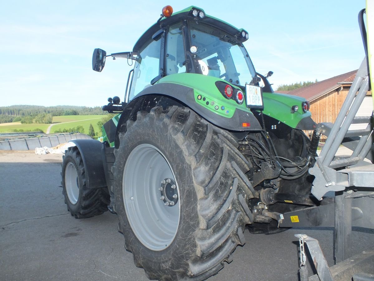 Traktor типа Deutz-Fahr 6215 TTV Agrotron, Gebrauchtmaschine в Putzleinsdorf (Фотография 4)