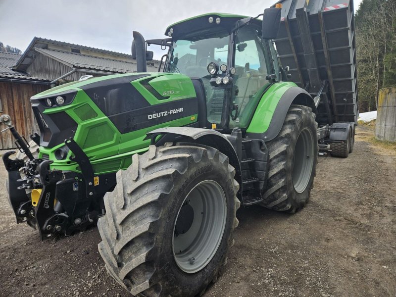 Traktor of the type Deutz-Fahr 6215 TTV, Gebrauchtmaschine in Burgkirchen