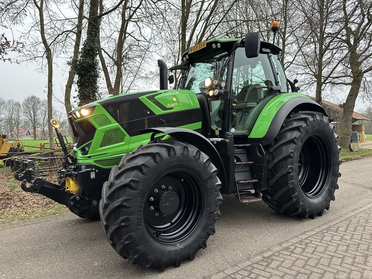 Traktor of the type Deutz-Fahr 6215 TTV, Gebrauchtmaschine in Rossum (Picture 1)