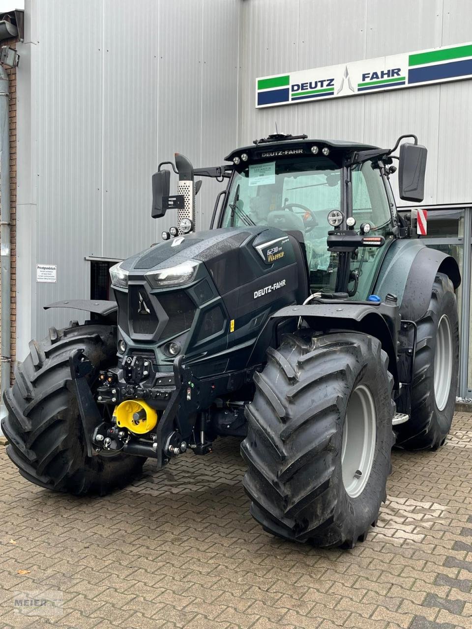 Traktor typu Deutz-Fahr 6230 TTV Warrior matt grün, Neumaschine w Delbrück (Zdjęcie 1)