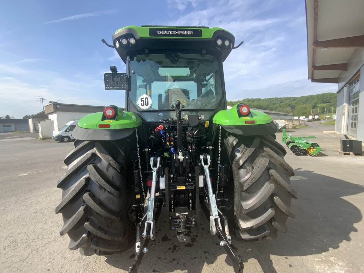 Traktor типа Deutz-Fahr 6C Serie TTV RVShift Powershift, Neumaschine в Bad Gleichenberg (Фотография 10)