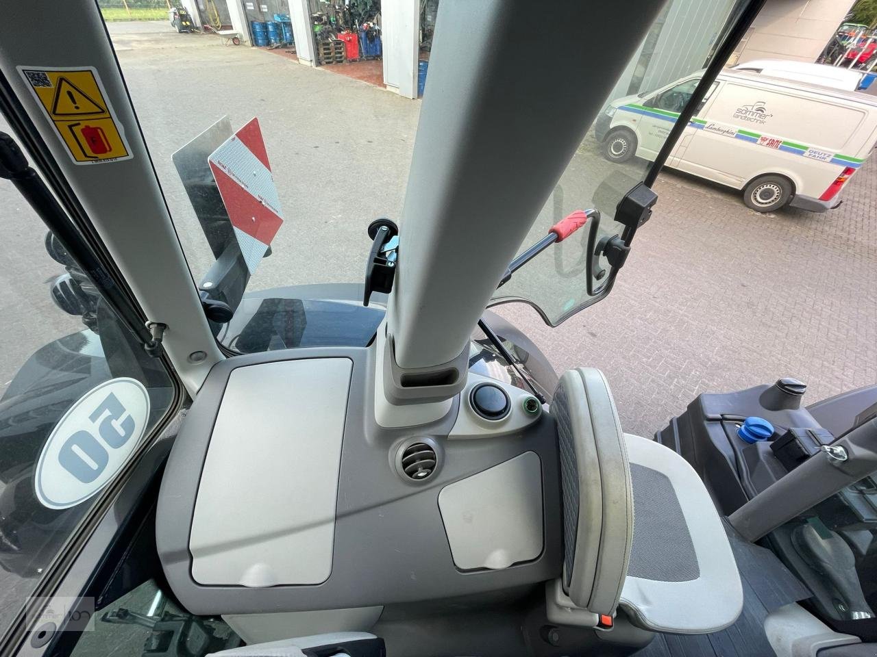 Traktor tipa Deutz-Fahr 7250 AGROTRON TTV, Neumaschine u Eslohe–Bremke (Slika 10)