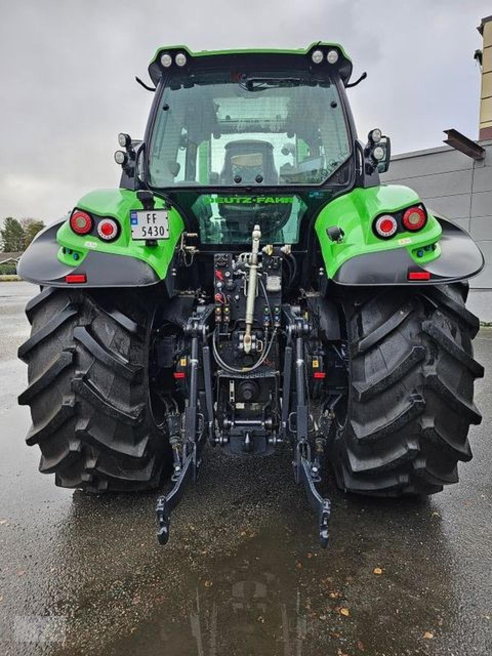 Traktor typu Deutz-Fahr 7250 Agrotron TTV, Gebrauchtmaschine w Pragsdorf (Zdjęcie 4)