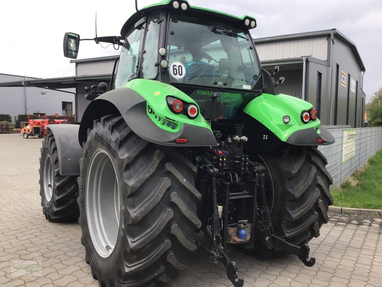 Traktor des Typs Deutz-Fahr 7250 TTV RTK Motor/Getriebe NEU, Gebrauchtmaschine in Nordstemmen (Bild 3)