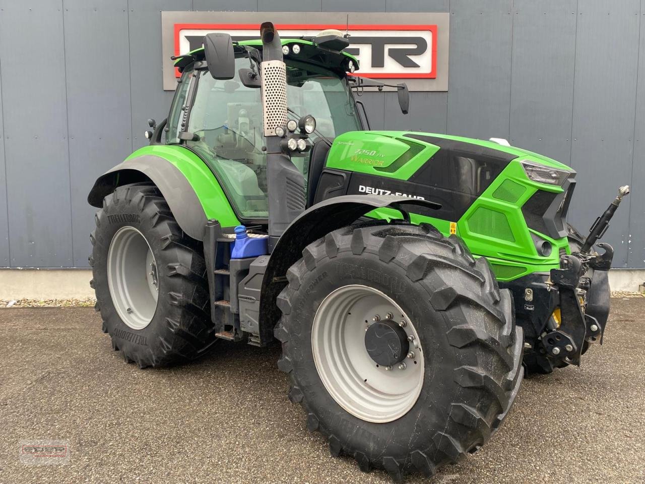 Traktor типа Deutz-Fahr 7250 TTV Warrior mit RTK 2,5cm, Gebrauchtmaschine в Tuntenhausen (Фотография 2)