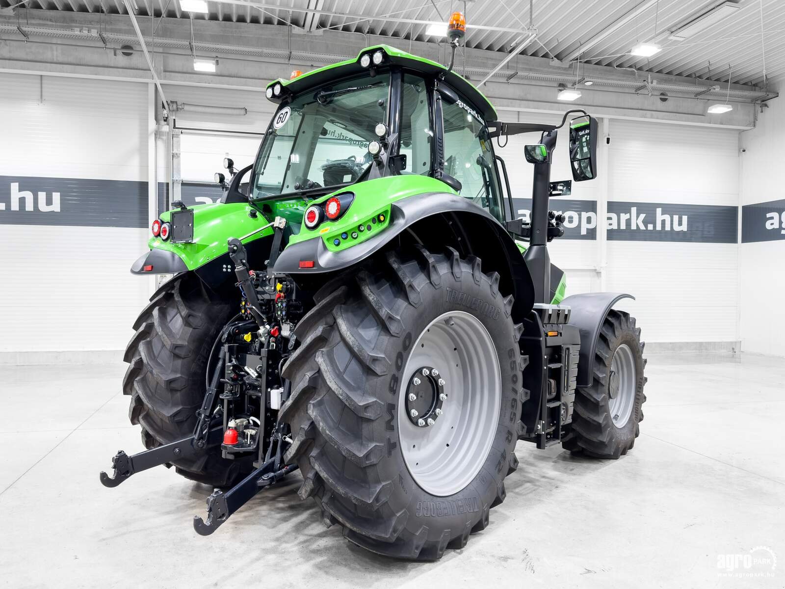 Traktor του τύπου Deutz-Fahr 7250 TTV, Gebrauchtmaschine σε Csengele (Φωτογραφία 3)