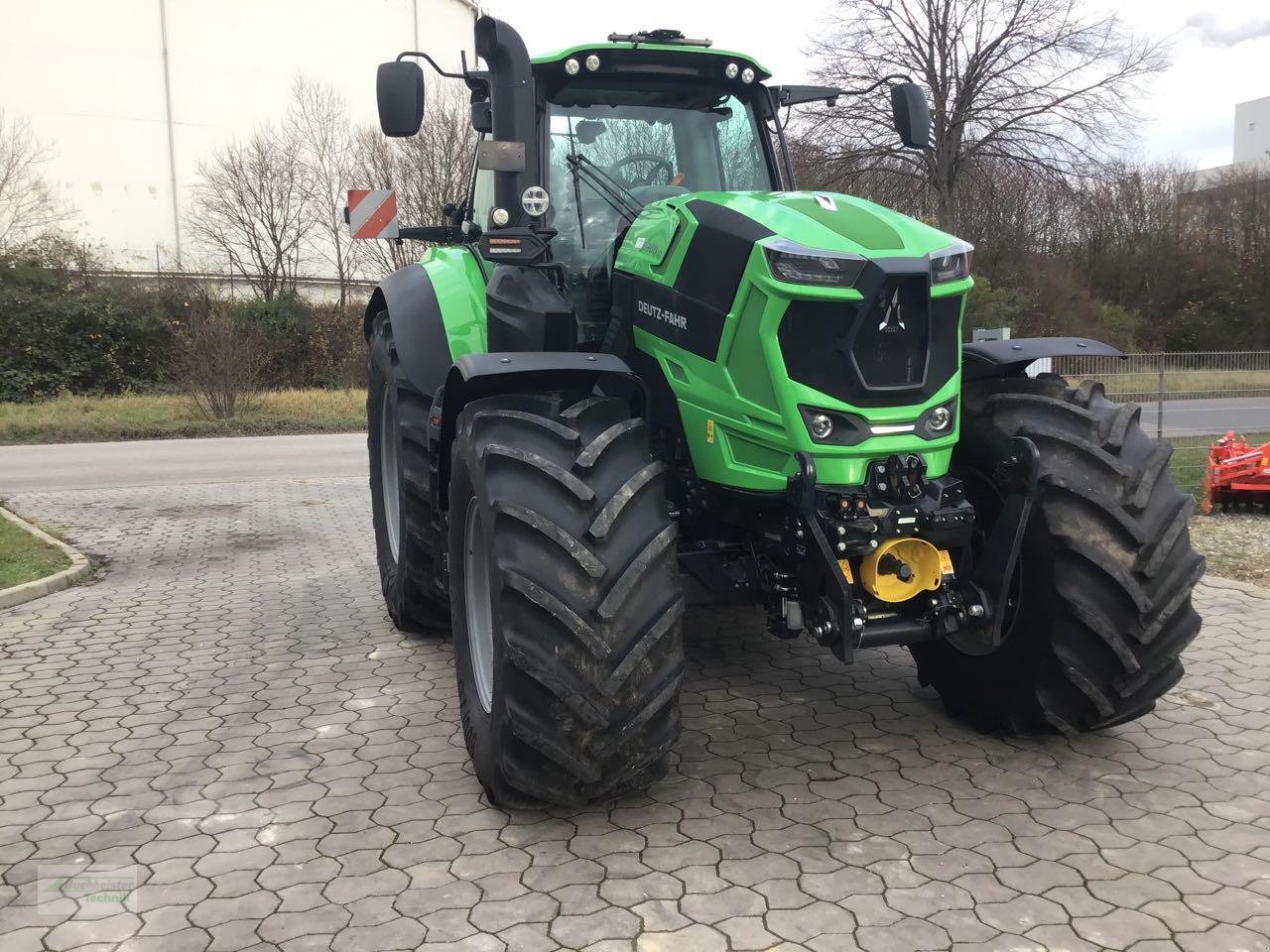 Traktor des Typs Deutz-Fahr 8280 TTV RTK Reifen neu, Gebrauchtmaschine in Nordstemmen (Bild 2)