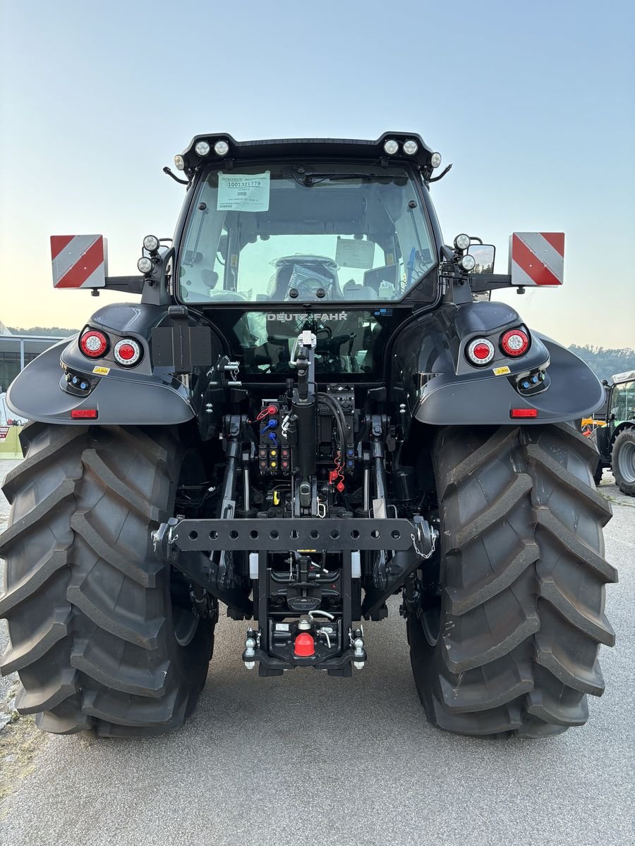 Traktor of the type Deutz-Fahr 8280 TTV, Neumaschine in Liebenau (Picture 4)