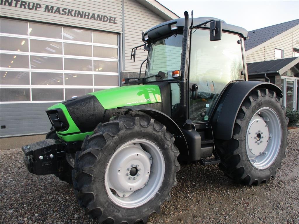 Traktor of the type Deutz-Fahr Agrofarm 115G Ikke til Danmark. New and Unused tractor, Gebrauchtmaschine in Lintrup (Picture 1)