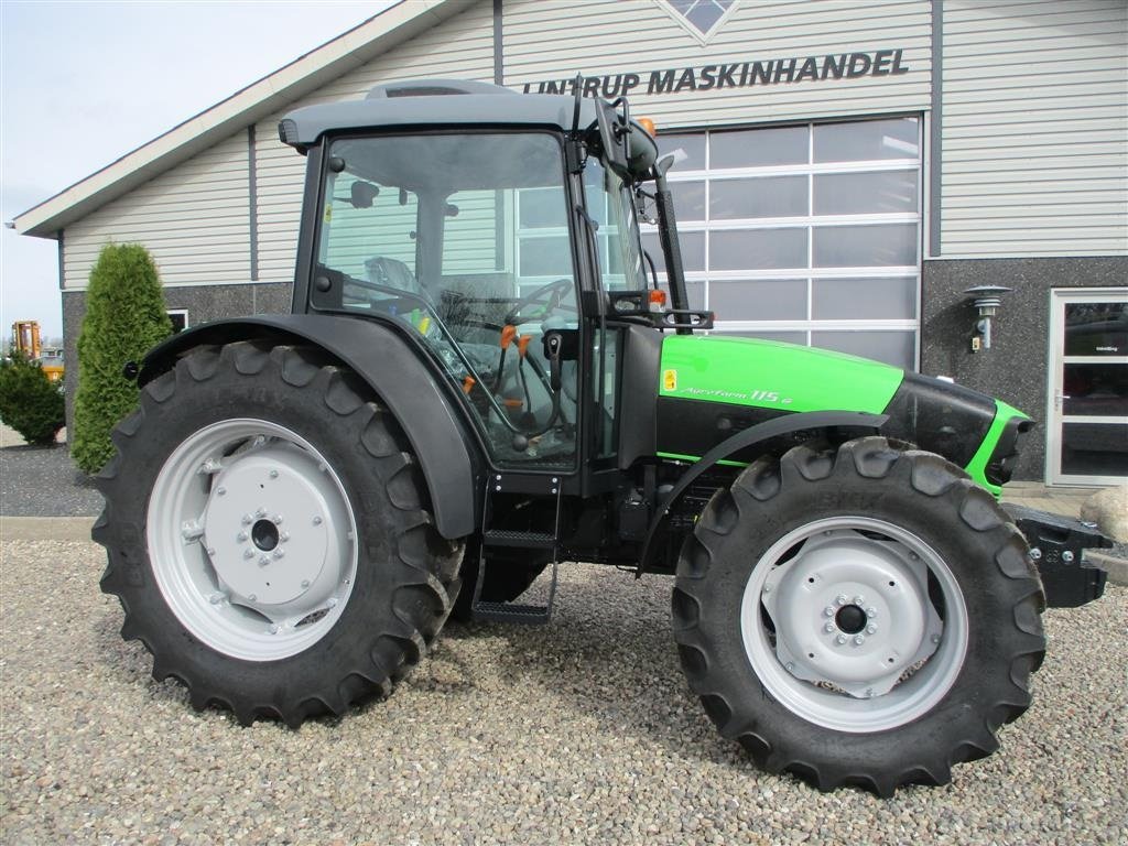 Traktor za tip Deutz-Fahr Agrofarm 115G with 30F+30R Hi-Lo and CreepGear, Gebrauchtmaschine u Lintrup (Slika 2)