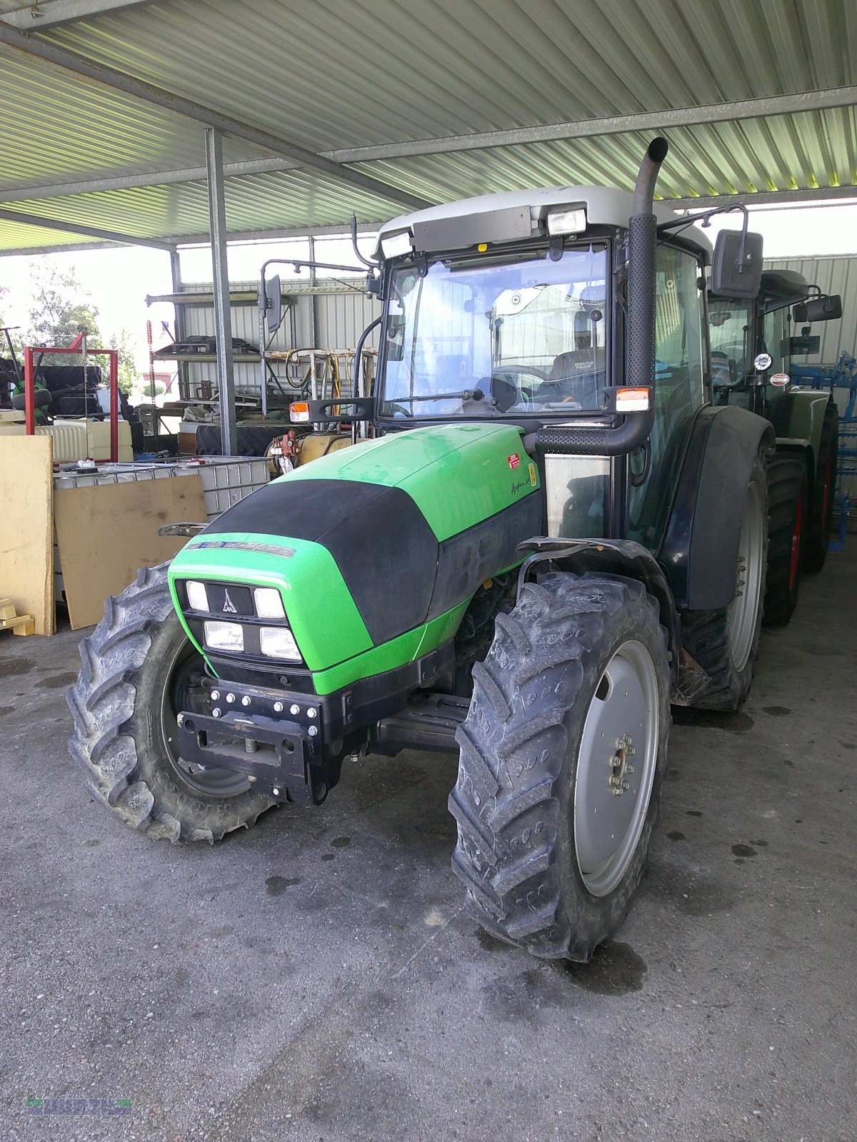 Traktor типа Deutz-Fahr Agrofarm 410 "gepflegte Maschine", Gebrauchtmaschine в Buchdorf (Фотография 2)