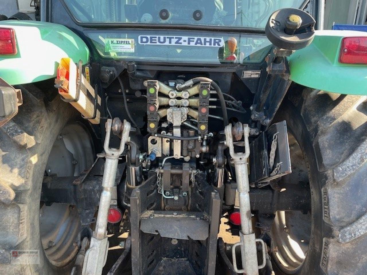 Traktor typu Deutz-Fahr AGROFARM 410, Gebrauchtmaschine w Gottenheim (Zdjęcie 8)