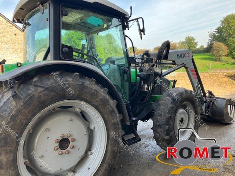 Traktor van het type Deutz-Fahr AGROFARM 420, Gebrauchtmaschine in Gennes sur glaize (Foto 10)