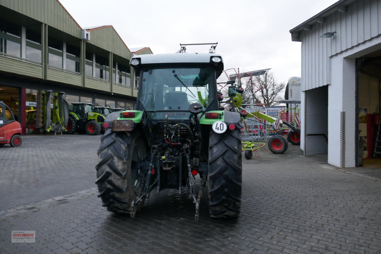 Traktor van het type Deutz-Fahr Agrofarm 85 inkl. Frontlader Stoll Robust F30, Gebrauchtmaschine in Dorfen (Foto 5)